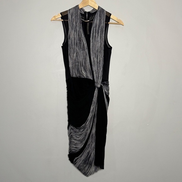 Willow Austrailian Brand Draped Sleeveless Silk Black Mini Dress RARE Sz 2 US - Picture 3 of 16